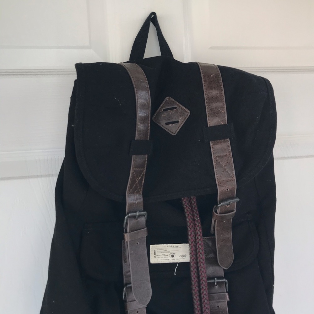 Black Backpack With Drawstring Closure - image 4